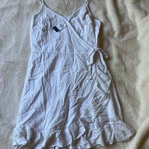 American Eagle Flowy Dress